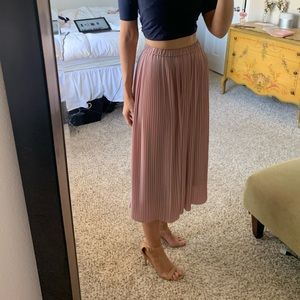 Uniqlo Pleated Midi Skirt Pink